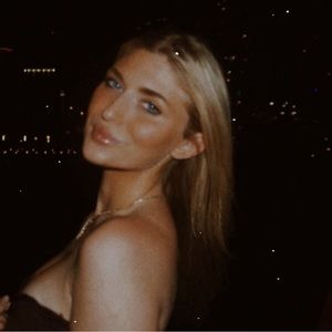 Meet your Posher, Clara